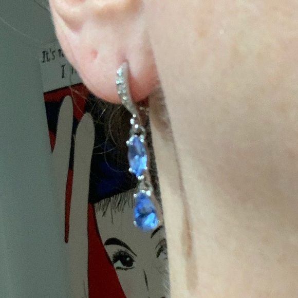 GIVENCHY STUNNING!! Blue & Silver Earrings - Picture 4 of 5